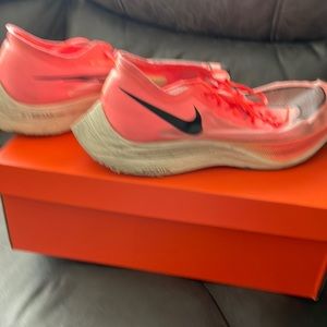 ZOOMX VAPORFLY NEXT%